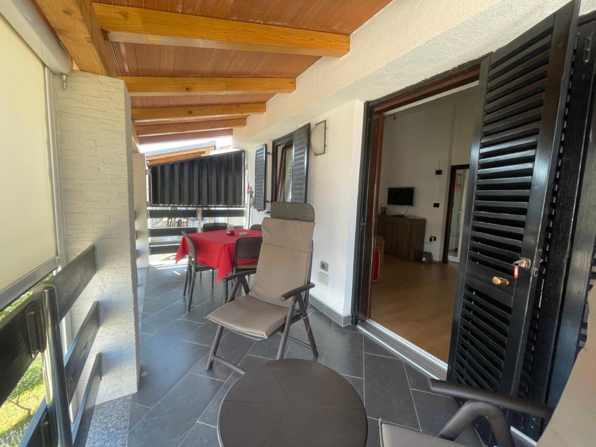 Residence4A-Appartamento Rosso Ravni Buitenkant foto